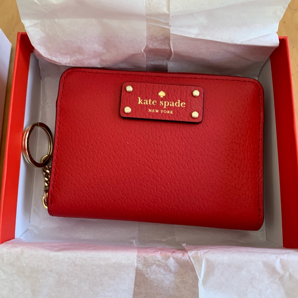 Kate spade zip around wallet